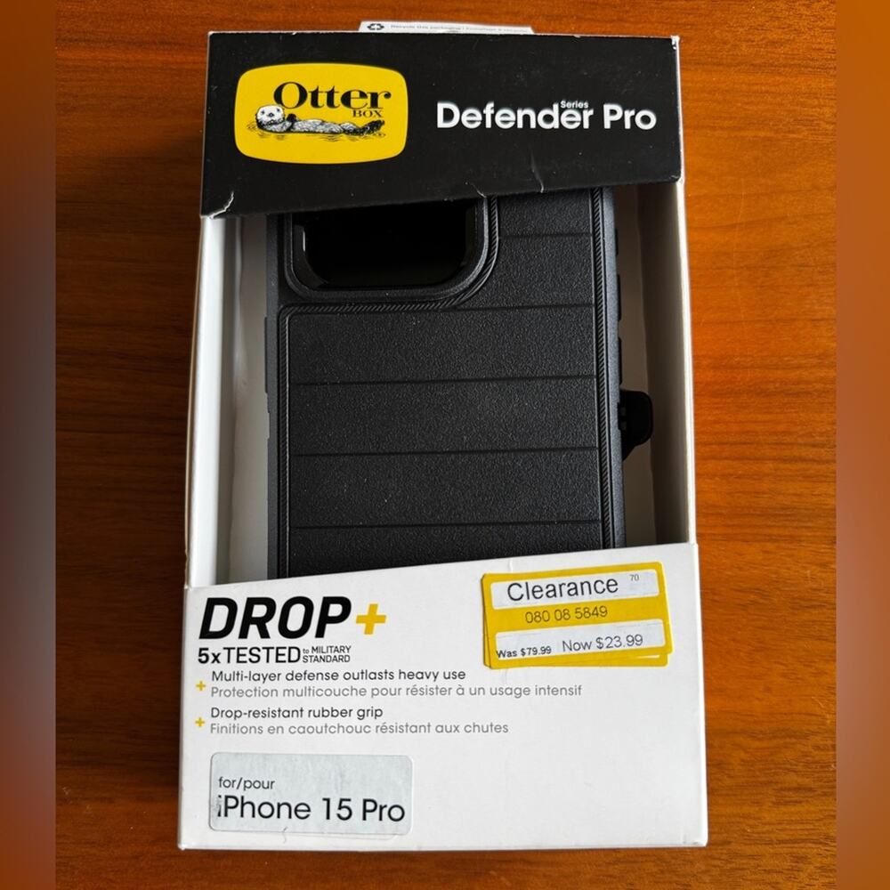 OtterBox Defender Series Pro Case & Holster (iPhone 15 Pro)